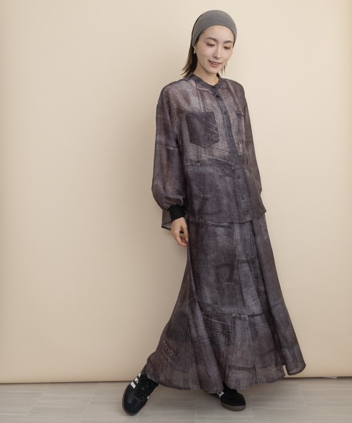 lodie(ロディ)の「【セットアップ可】デニム風シアープリント マキシスカート(スカート・レディース・ネイビー/ブラック・FREE)」の15枚目の写真