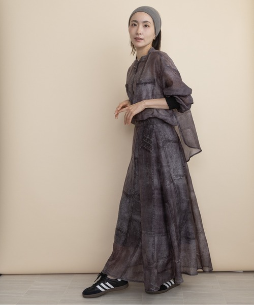lodie(ロディ)の「【セットアップ可】デニム風シアープリント マキシスカート(スカート・レディース・ネイビー/ブラック・FREE)」の12枚目の写真
