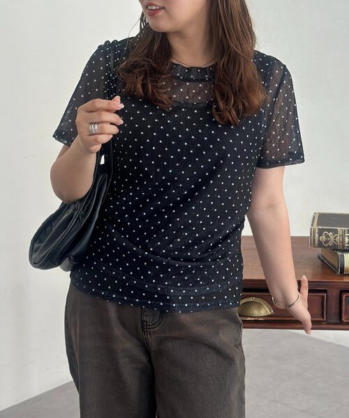CPCM(シーピーシーエム)の「フェイクレイヤードドットシアーT(Tシャツ/カットソー・レディース・ブラック/グレー/ブラウン・FREE)」の2枚目の写真