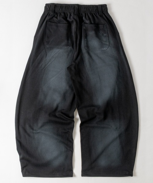 JOHN'S CLOSET(ジョンズクローゼット)の「【31】スプレー加工 カーブシルエットポンチスウェットパンツ ドローコード付き(スウェットパンツ・メンズ・ブラック/杢グレー・MEDIUM/LARGE)」の12枚目の写真