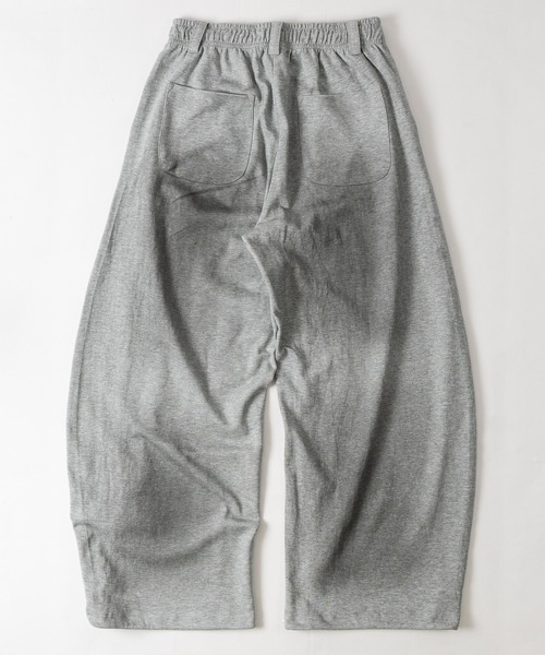 JOHN'S CLOSET(ジョンズクローゼット)の「【31】スプレー加工 カーブシルエットポンチスウェットパンツ ドローコード付き(スウェットパンツ・メンズ・ブラック/杢グレー・MEDIUM/LARGE)」の14枚目の写真