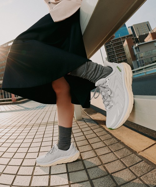 HOKA｜ホカのスニーカー（ホワイト/白色系）通販 - ZOZOTOWN