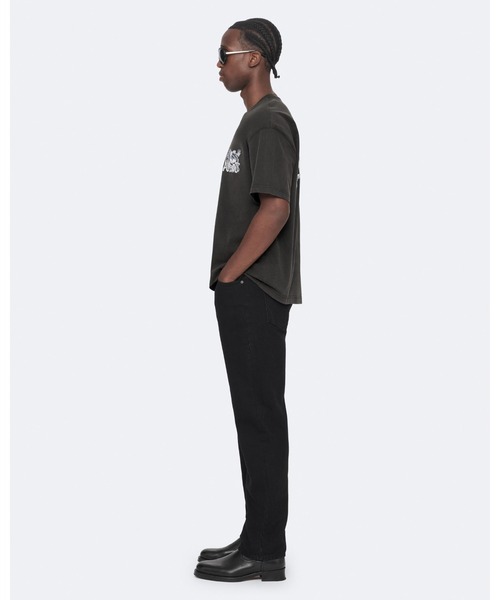ALLSAINTS(オールセインツ)の「BATTLES RELAXED-FIT GRAPHIC T-SHIRT | BATTLES リラックスフィット グラフィック Tシャツ(Tシャツ/カットソー・メンズ・ブラック・S/M/XS/L/XL)」の3枚目の写真