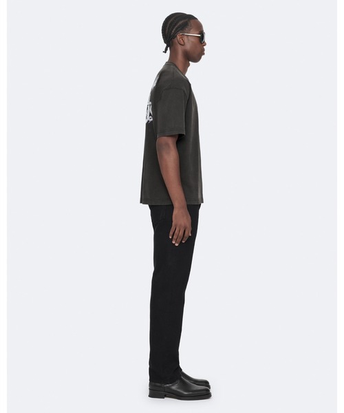 ALLSAINTS(オールセインツ)の「BATTLES RELAXED-FIT GRAPHIC T-SHIRT | BATTLES リラックスフィット グラフィック Tシャツ(Tシャツ/カットソー・メンズ・ブラック・S/M/XS/L/XL)」の5枚目の写真