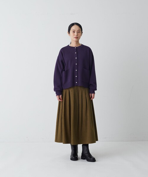 conges payes ADIEU TRISTESSE（コンジェ ペイエ アデュートリステス）の「タックディテールスカート（スカート・レディース・インディゴブルー/カーキ・38）」の5枚目の写真