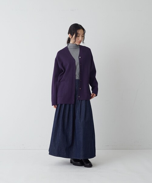 conges payes ADIEU TRISTESSE（コンジェ ペイエ アデュートリステス）の「タックディテールスカート（スカート・レディース・インディゴブルー/カーキ・38）」の9枚目の写真