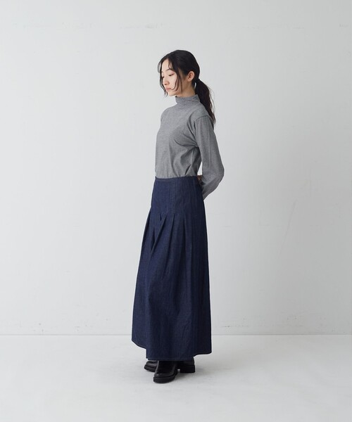 conges payes ADIEU TRISTESSE（コンジェ ペイエ アデュートリステス）の「タックディテールスカート（スカート・レディース・インディゴブルー/カーキ・38）」の12枚目の写真