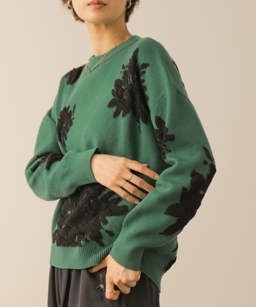 Bou Jeloud(ブージュルード)の「フラワージャガード柄ニットプルオーバー(Tシャツ/カットソー・レディース・グリーン/グレー/ブラック・FREE)」の8枚目の写真