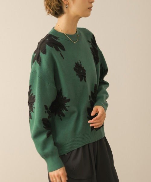 Bou Jeloud(ブージュルード)の「フラワージャガード柄ニットプルオーバー(Tシャツ/カットソー・レディース・グリーン/グレー/ブラック・FREE)」の11枚目の写真