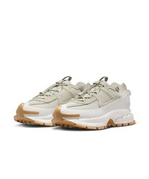 NIKE/ナイキ WSズームボメロ ROAM