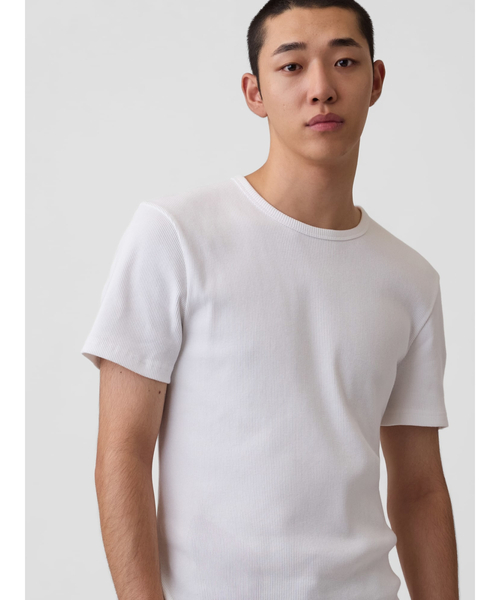 GAP(ギャップ)の「シュランケン リブTシャツ(Tシャツ/カットソー・メンズ・ホワイト/ブラック/グレー・M/XS/XL/L/S)」の2枚目の写真