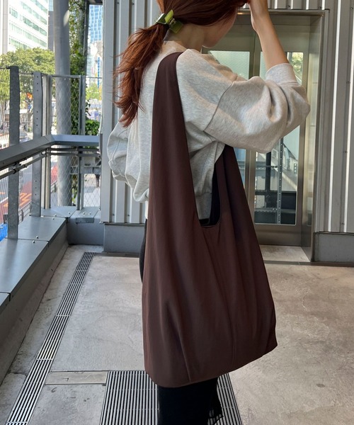 LOWRYS FARM(ローリーズファーム)の「Tote bag 1056921(トートバッグ・レディース・ベージュ/ブラウン・FREE)」の5枚目の写真