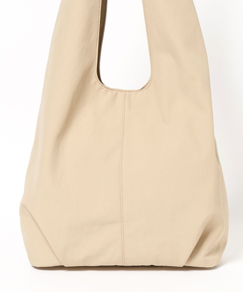 LOWRYS FARM(ローリーズファーム)の「Tote bag 1056921(トートバッグ・レディース・ベージュ/ブラウン・FREE)」の13枚目の写真