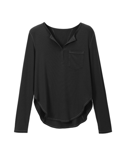 BUTTON SEOUL（ボタンソウル）の「[ウィメンズ] ソフトヘンリーネックポケットロングスリーブ（全4色）（Tシャツ/カットソー・レディース・アイボリー/パープル系その他/ブラック/ホワイト・SMALL/MEDIUM/LARGE）」の3枚目の写真