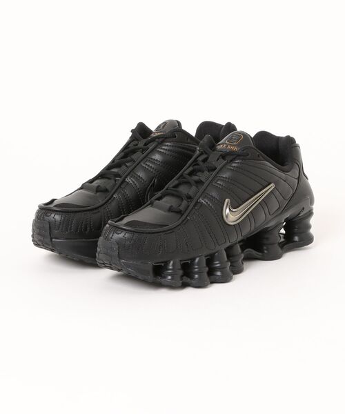 W SHOX TL IQ0023-002（スニーカー）｜NIKE（ナイキ）のファッション