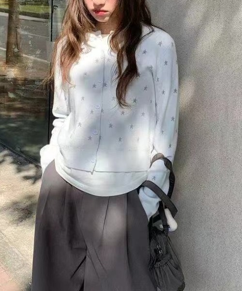 SHERU(シェル)の「ミニスター柄 フロントボタンニットカーディガン(ニット/セーター・レディース・グレー/ブラック/ホワイト・M)」の7枚目の写真