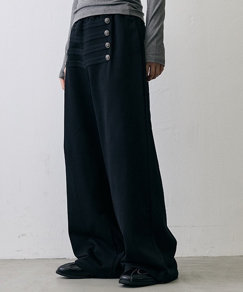 Shoowtime（ショウタイム）の「Military Napoleon Button Wide Sweatpants / ミリタリー ナポレオンボタン ワイドスウェットパンツ（スウェットパンツ・メンズ・ブラック/グレー・MEDIUM/LARGE/X-LARGE/SMALL）」の10枚目の写真