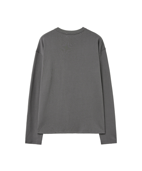 MISEKISEOUL MEN(ミセキソウルメンズ)の「Typo layout long sleeve CHARCOAL(Tシャツ/カットソー・メンズ・その他・1/2/3)」の2枚目の写真