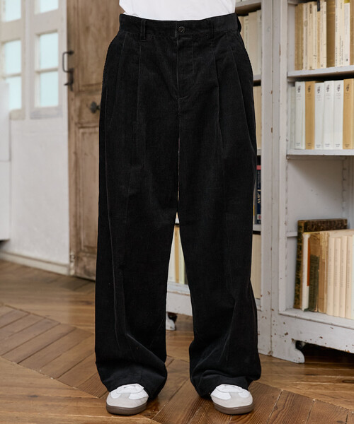 Dickies(ディッキーズ)の「Dickies × PUBLUX/ディッキーズ 別注 タック ワイド コーデュロイ ワークパンツ 限定展開(その他パンツ・メンズ・ベージュ/ブラック/ブラウン・SMALL/LARGE/MEDIUM)」の12枚目の写真