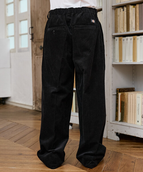 Dickies(ディッキーズ)の「Dickies × PUBLUX/ディッキーズ 別注 タック ワイド コーデュロイ ワークパンツ 限定展開(その他パンツ・メンズ・ベージュ/ブラック/ブラウン・SMALL/LARGE/MEDIUM)」の14枚目の写真