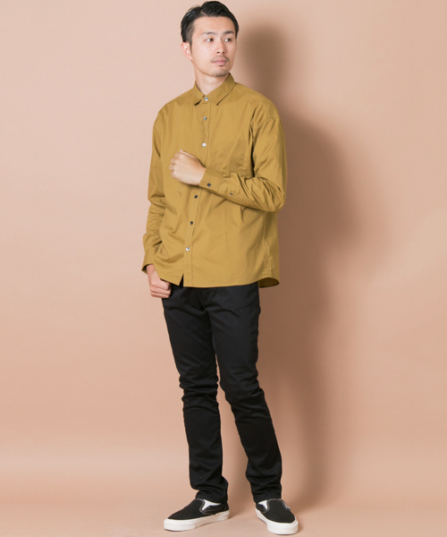 URBAN RESEARCH(アーバンリサーチ)の「UR STRETCH COMFORT SHIRT(シャツ/ブラウス・メンズ・ホワイト/キャメル/ブラック/カーキ・MEDIUM/LARGE)」の19枚目の写真