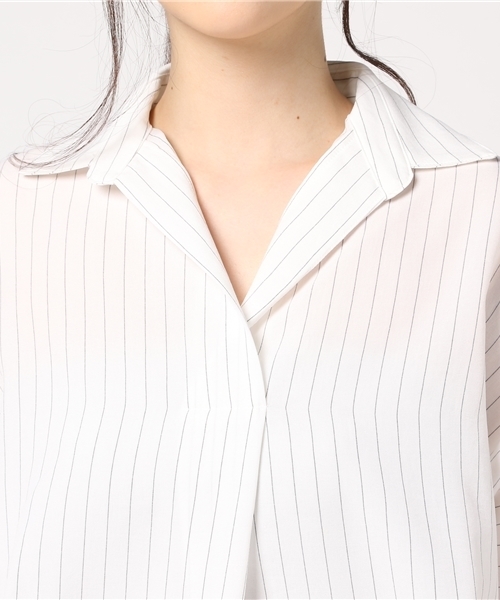 N.（N. Natural Beauty Basic）（エヌエヌナチュラルビューティーベーシック）の「フロントタックスキッパー（シャツ/ブラウス・レディース・ブラウン/ホワイト系その他/グレー/カーキ/ホワイト・MEDIUM）」の9枚目の写真