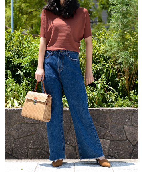 Re:EDIT（リエディ）の「[ゆったり、上品に。落ち着き感じる秋トップス]横リブドルマンプルオーバートップス/ニットトップス[リエディ]（ニット/セーター・レディース・ブラック/アイボリー/キャメル/ブルー/オレンジ/マスタード/モカ/パープル・MEDIUM）」の14枚目の写真