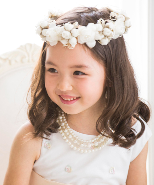 Catherine Cottage(キャサリンコテージ)の「3連プリンセスパールネックレス(ネックレス・キッズ・ホワイト・F)」の10枚目の写真