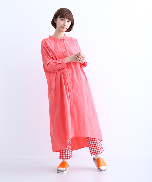 MERLOT(メルロー)の「ビッグシルエット襟付きシャツワンピース1452(シャツワンピース・レディース・ブラック/グリーン/ピンク/オフホワイト/ベージュ・FREE)」の15枚目の写真