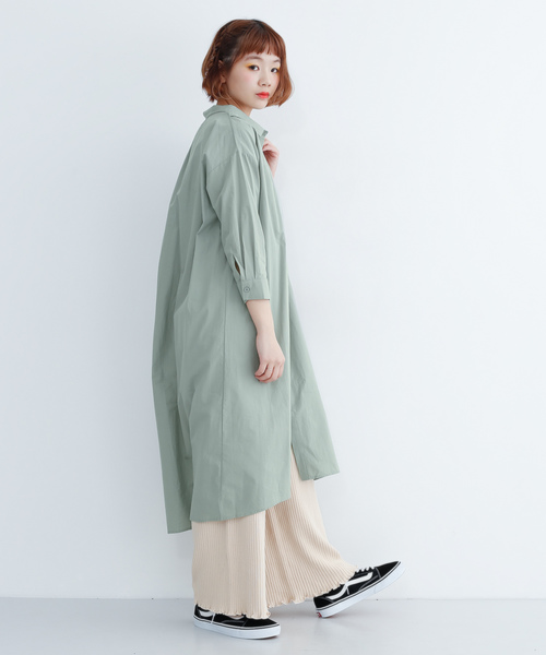 MERLOT(メルロー)の「ビッグシルエット襟付きシャツワンピース1452(シャツワンピース・レディース・ブラック/グリーン/ピンク/オフホワイト/ベージュ・FREE)」の19枚目の写真