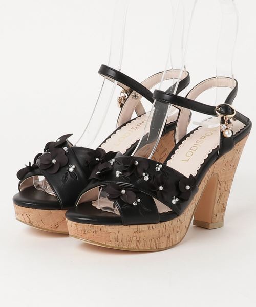 Lodispotto ロディスポット の ふわふわフラワーサンダル サンダル Wear