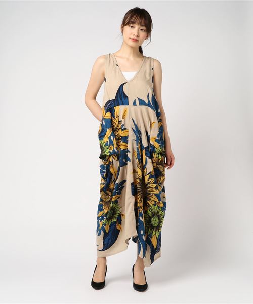 チャイハネ(チャイハネ)の「【チャイハネ】ヴィンテージアロハ柄ノースリーブワンピース(ワンピース・レディース・ホワイト/ブラック/ベージュ・FREE)」の3枚目の写真