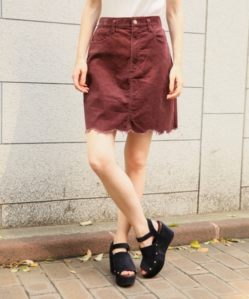 Heather（ヘザー）の「アシメヘムコーデュロイスカート　808979（スカート・レディース・ブラック/パープル/ブラウン・SMALL/MEDIUM）」の3枚目の写真