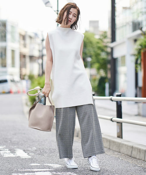 RIVE DROITE(リヴドロワ)の「ガンクラブワイドパンツ(その他パンツ・レディース・ブラウン/グレー・1/0)」の1枚目の写真