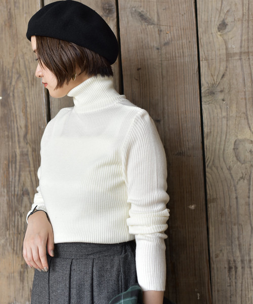 rps（アールピーエス）の「リブタートルニットプルオーバー（ニット/セーター・レディース・オフホワイト/ブラック/ダークグリーン/ブルー・M/L）」の13枚目の写真