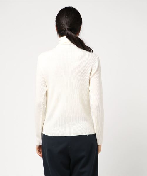 rps（アールピーエス）の「リブタートルニットプルオーバー（ニット/セーター・レディース・オフホワイト/ブラック/ダークグリーン/ブルー・M/L）」の6枚目の写真