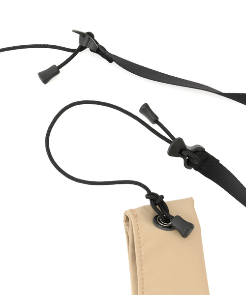 NUNC（ヌンク）の「【NUNC】3LAYER SHOPPING（ボディバッグ/ウエストポーチ・メンズ・ブラック/ベージュ・FREE）」の11枚目の写真