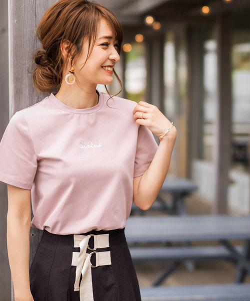 &. NOSTALGIA（アンドドットノスタルジア）の「刺繍ロゴTシャツ（Tシャツ/カットソー・レディース・オフホワイト/グリーン系その他/ピンク系その他・FREE）」の3枚目の写真