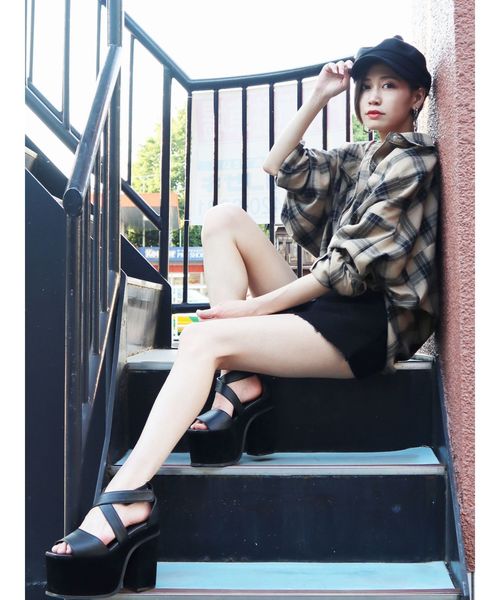 EMODA(エモダ)の「ボーイズフランネルシャツ(シャツ/ブラウス・レディース・ホワイト/ベージュ/ブラウン/グレー・FREE)」の17枚目の写真