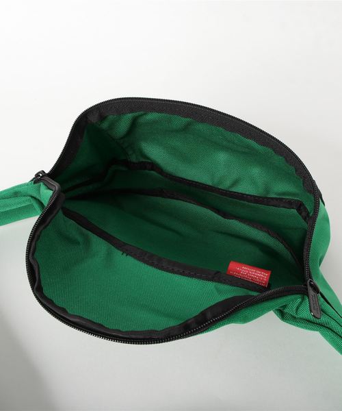 Manhattan Portage(マンハッタンポーテージ)の「Manhattan Portage/マンハッタンポーテージ WEST ボディバッグ/B1101 ウエストバッグ(ボディバッグ/ウエストポーチ・メンズ・ブラック/パープル/ネイビー/グレー/レッド/グリーン・FREE)」の9枚目の写真