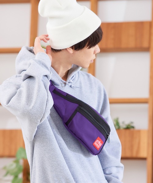 Manhattan Portage(マンハッタンポーテージ)の「Manhattan Portage/マンハッタンポーテージ WEST ボディバッグ/B1101 ウエストバッグ(ボディバッグ/ウエストポーチ・メンズ・ブラック/パープル/ネイビー/グレー/レッド/グリーン・FREE)」の6枚目の写真