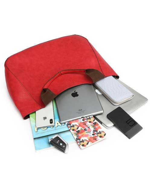 GUSCIO(グッシオ)の「【グッシオベーシック】3WAYトートバッグ×ショルダー ショルダーバッグ付(トートバッグ・レディース・ブラック/ネイビー/レッド/イエロー/オレンジ/アイボリー/ダークグレー/ラベンダー/ブラウン系その他/ベージュ系その他/グリーン系その他/ライトグリーン・FREE)」の19枚目の写真