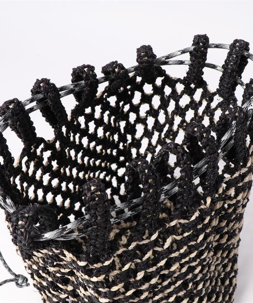 kakatoo（カカトゥ）の「カカトゥ kakatoo / カラーコードサイザル巾着バッグ（ショルダーバッグ・レディース・ブラック/レッド/ピンク/グリーン・FREE）」の7枚目の写真