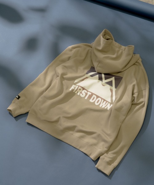 FIRST DOWN（ファーストダウン）の「【FIRST DOWN×JUNRed別注】プルパーカー（パーカー・メンズ・ホワイト/ブラック/ベージュ・M/L）」の3枚目の写真