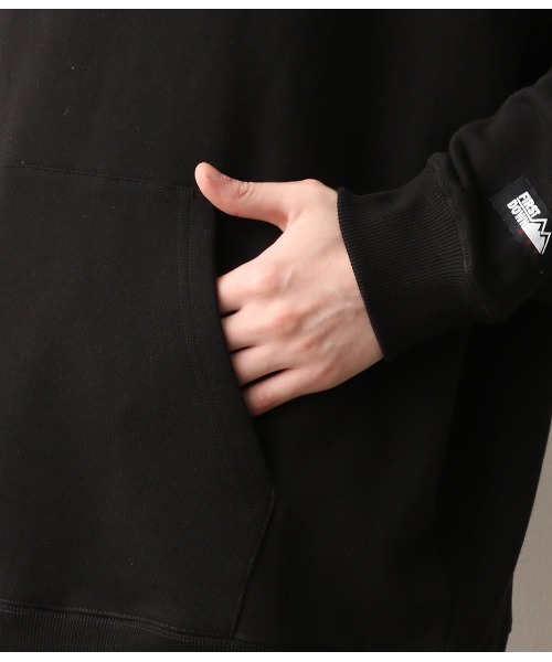 FIRST DOWN（ファーストダウン）の「【FIRST DOWN×JUNRed別注】プルパーカー（パーカー・メンズ・ホワイト/ブラック/ベージュ・M/L）」の6枚目の写真