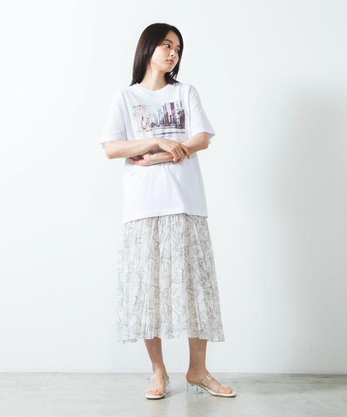 WEGO（ウィゴー）の「WEGO/カラーフォトプリントTシャツ（Tシャツ/カットソー・レディース・ホワイト/スミクロ・SMALL/MEDIUM/LARGE）」の21枚目の写真