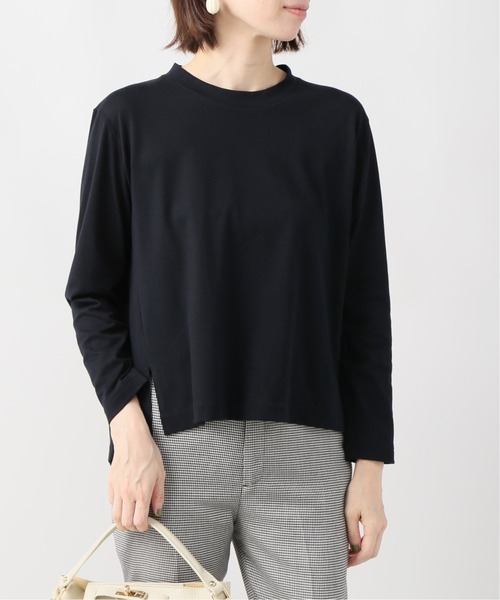 La TOTALITE(ラトータリテ)の「サイドスリットプルオーバー(Tシャツ/カットソー・レディース・チャコールグレー/ブラック/ベージュ/ウッド・FREE)」の2枚目の写真