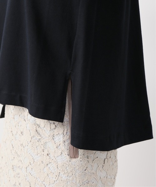 La TOTALITE(ラトータリテ)の「サイドスリットプルオーバー(Tシャツ/カットソー・レディース・チャコールグレー/ブラック/ベージュ/ウッド・FREE)」の16枚目の写真