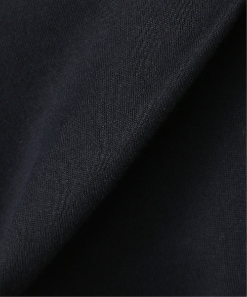 La TOTALITE(ラトータリテ)の「サイドスリットプルオーバー(Tシャツ/カットソー・レディース・チャコールグレー/ブラック/ベージュ/ウッド・FREE)」の19枚目の写真