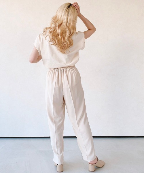 VANNIE U(ヴァニーユー)の「チラロゴロンT(Tシャツ/カットソー・レディース・ライトグリーン/ホワイト/ベージュ/ブラック・FREE)」の11枚目の写真